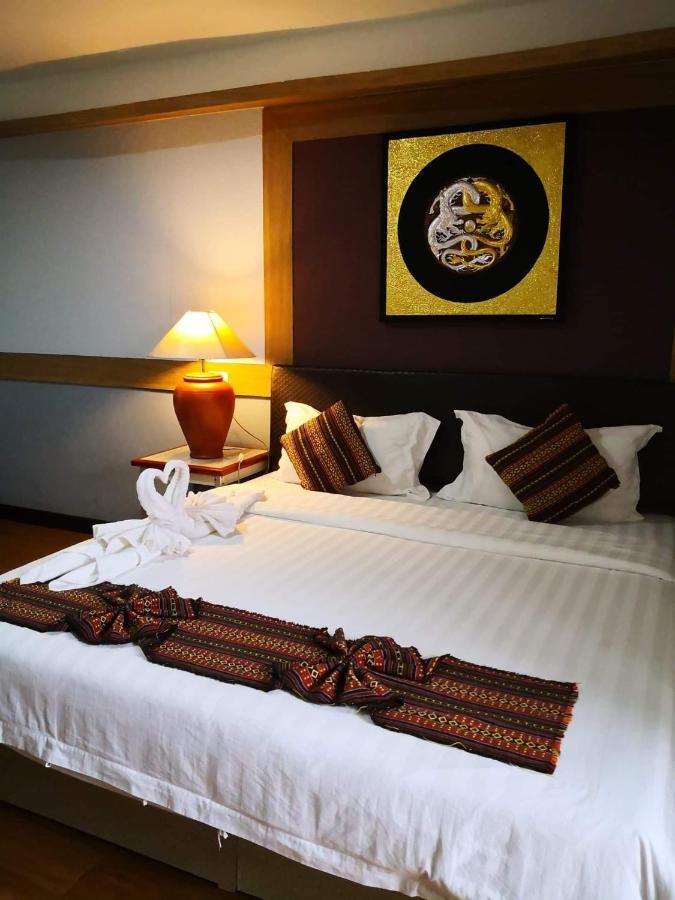 Suanhom Resort San Sai Ngoại thất bức ảnh