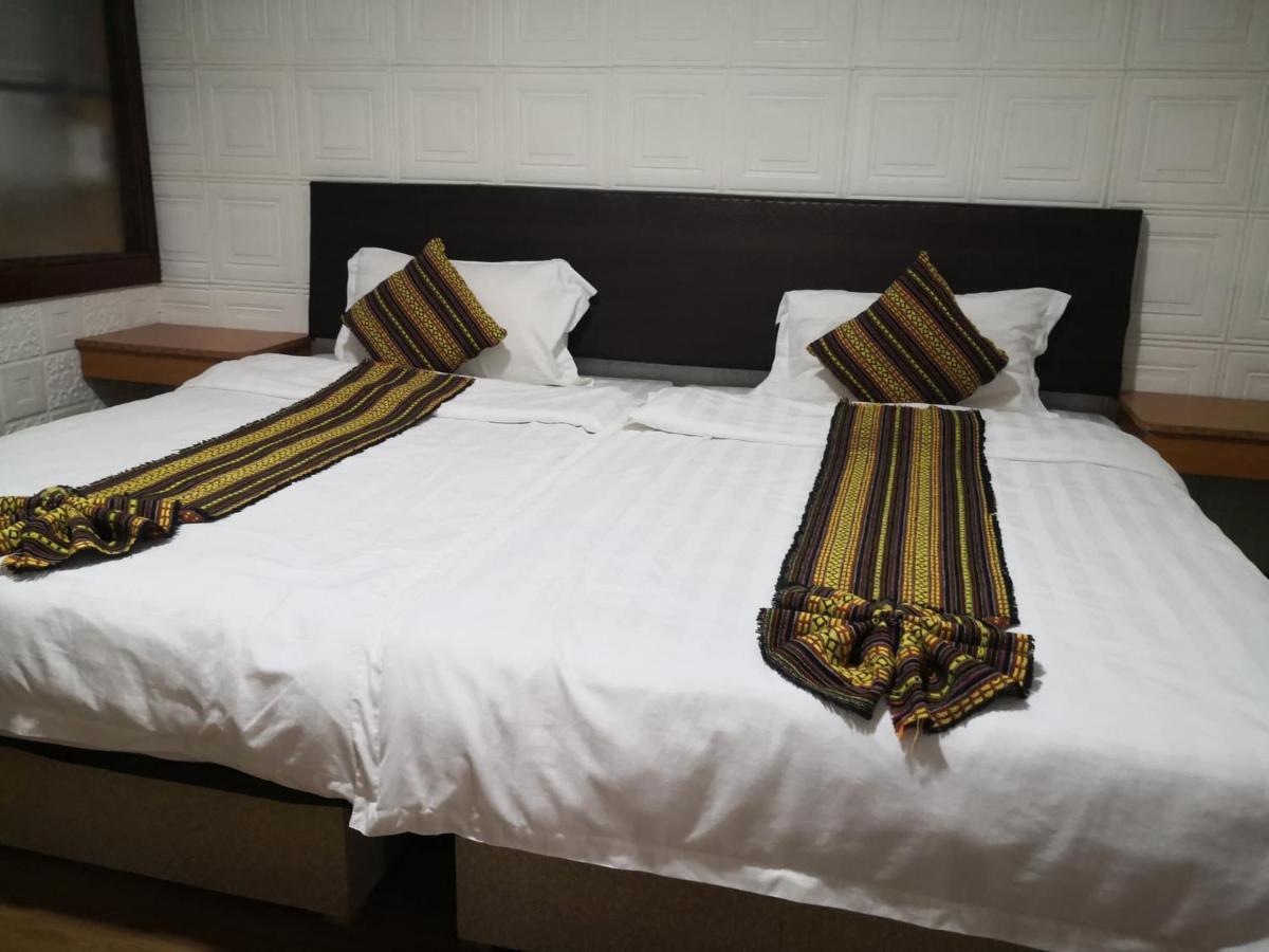 Suanhom Resort San Sai Ngoại thất bức ảnh