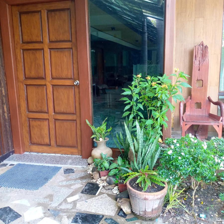 Suanhom Resort San Sai Ngoại thất bức ảnh