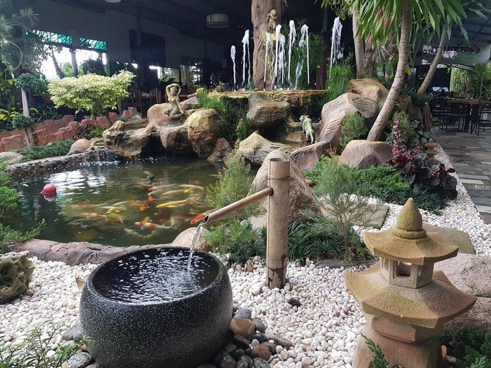 Suanhom Resort San Sai Ngoại thất bức ảnh